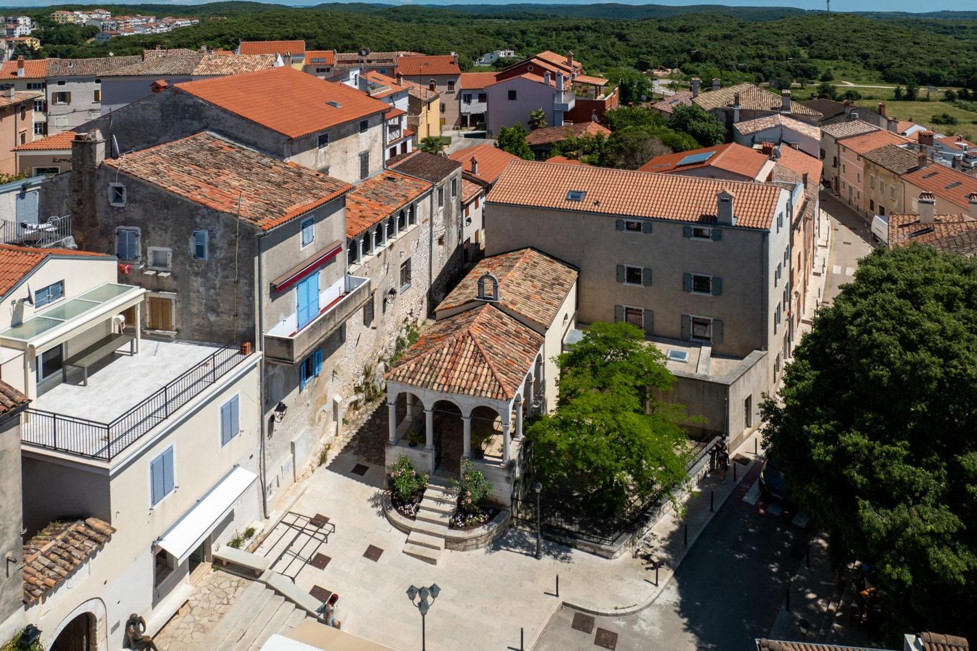 Boutique Wrungel Hotel Vrsar Exterior photo